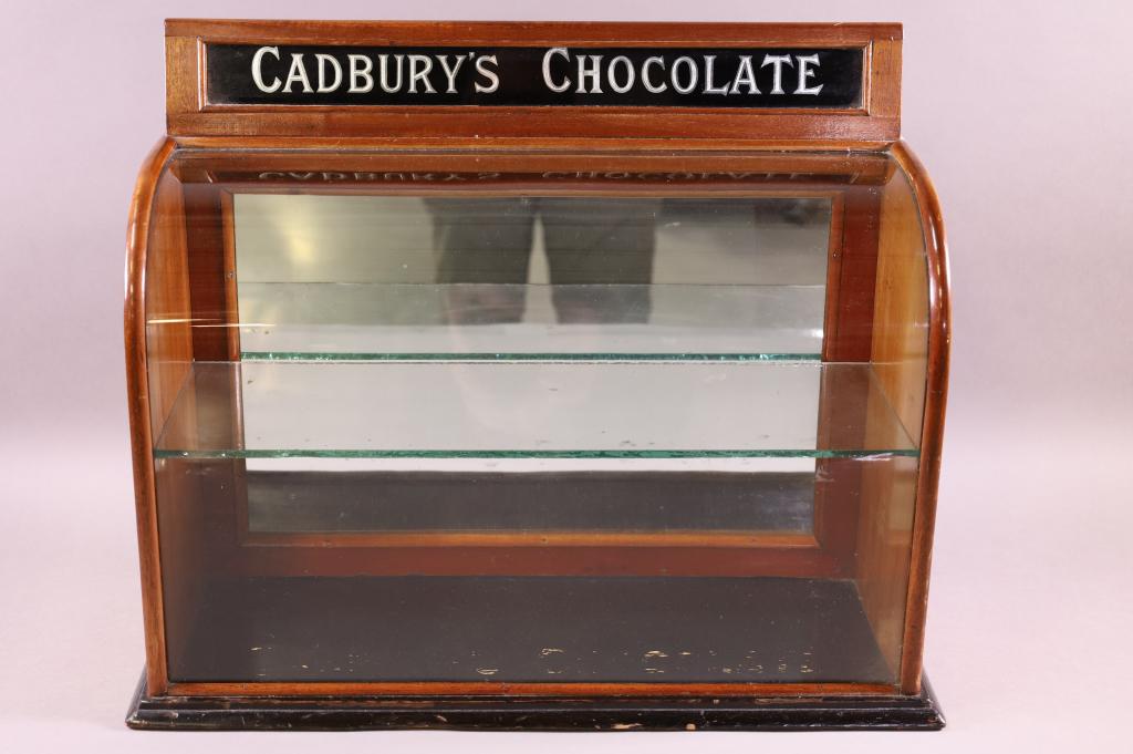 CADBURY'S CHOCOLATE COUNTER TOP DISPLAY (1 of 4)