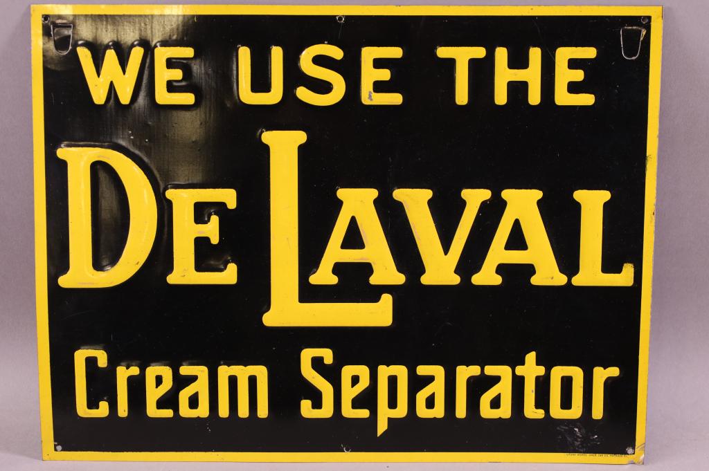 DE LAVAL EMBOSSED TIN SIGN (1 of 3)