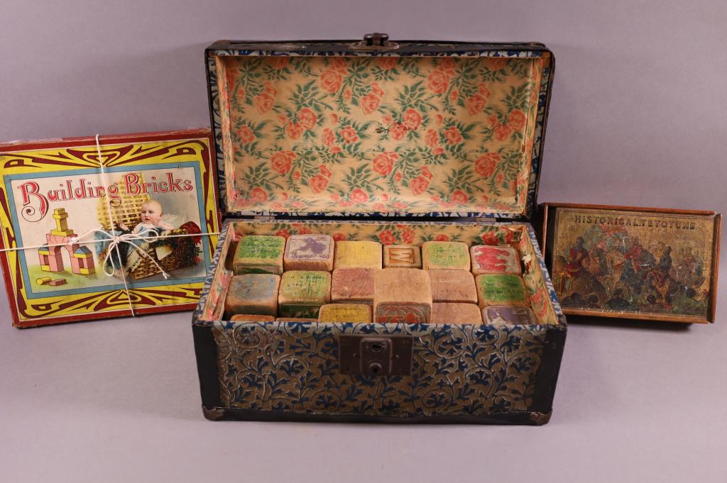 ANTIQUE BLOCKS & GAME (1 of 5)