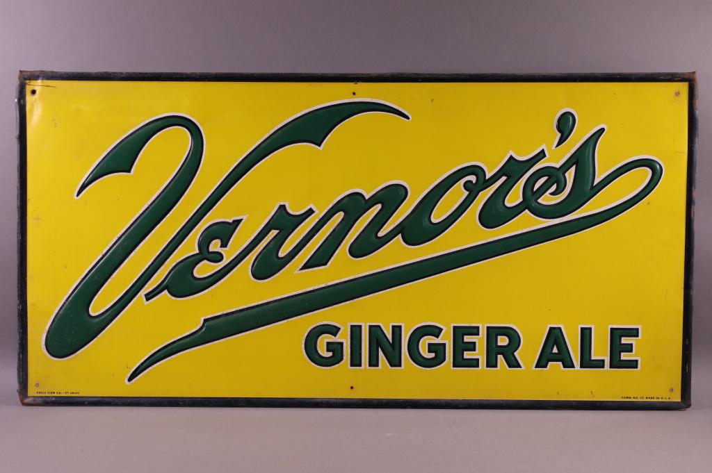 VERNOR'S GINGER ALE TIN SIGN (1 of 2)