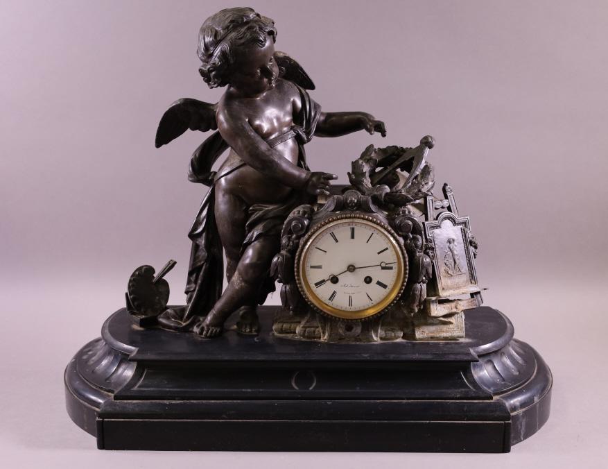 ANTIQUE CHERUB MANTLE CLOCK (1 of 3)