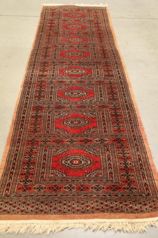 APPROX 10' 2" x 3' HANDMADE WOOL RUG (1 of 4)