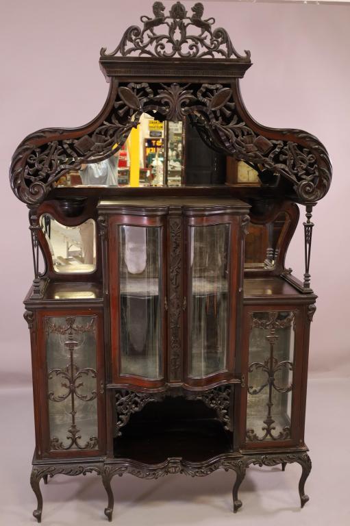 LARGE ORNATE VICTORIAN ETAGERE (1 of 10)