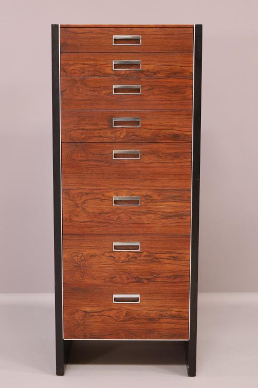 GLENN OF CALIFORNIA TALL CHEST (1 of 5)