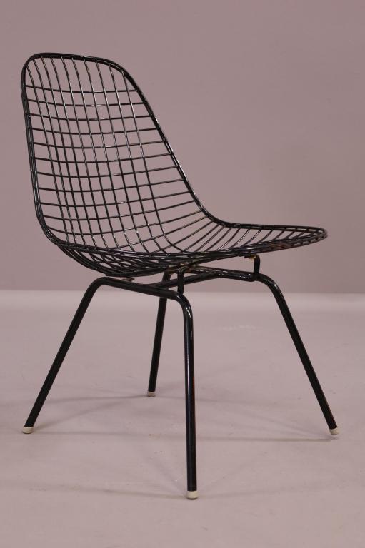 EAMES DKR WIRE MESH SIDE CHAIR (1 of 3)