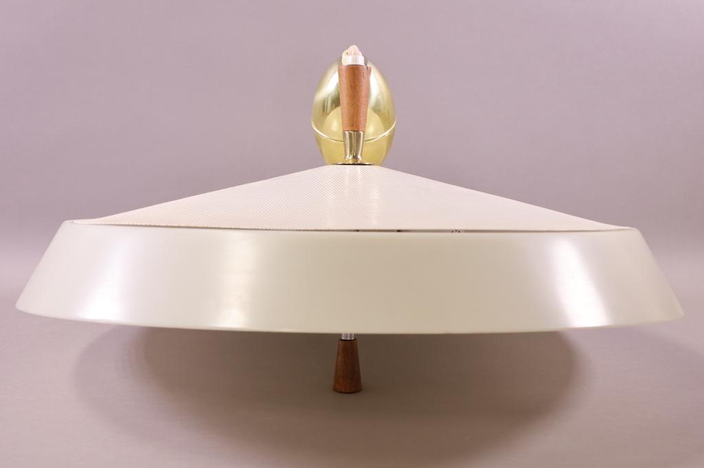 MID CENTURY MODERN HANGING LIGHT (1 of 4)