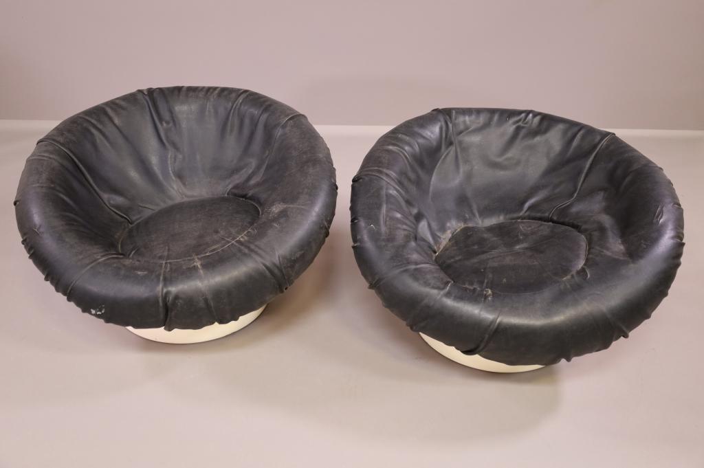 PAIR OF MID CENTURY MODERN POD CHAIRS: UNMARKED, ATTRIBUTED TO THAYER COGGIN. SURFACE SCRATCHES, WEAR TO UPHOLSTERY. 34" DIAM x 21" H. THIS ITEM EXCEEDS SIZE LIMITATIONS FOR IN HOUSE SHIPPING.