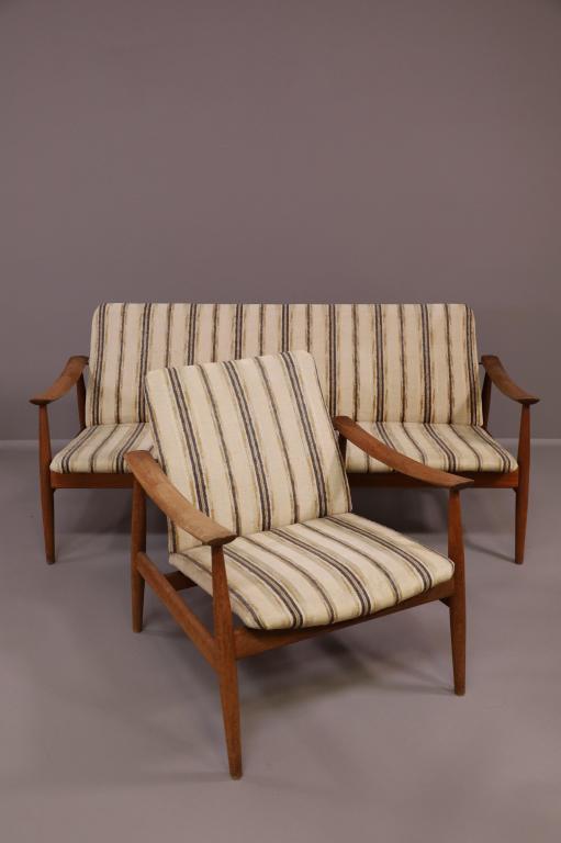 FINN JUHL FOR FRANCE AND SON SETTEE & ARM CHAIR (1 of 13)