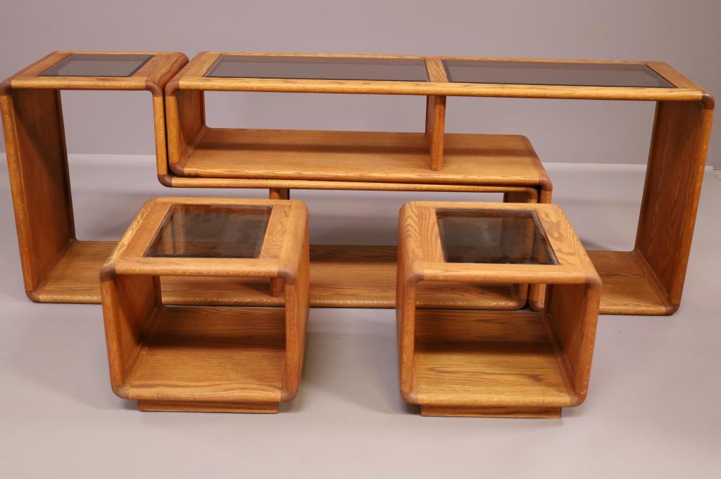 FOUR PIECE VINTAGE OAK LIVING ROOM SET (1 of 6)