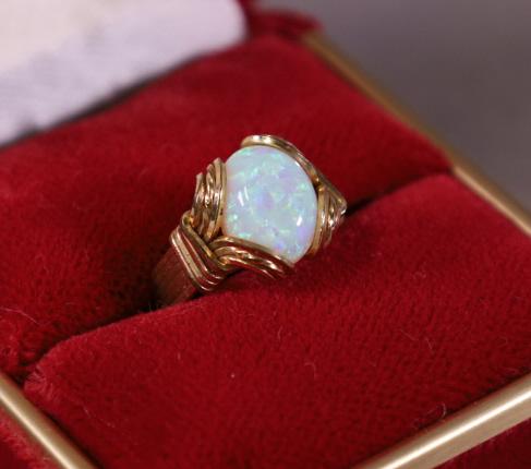 14K GOLD & OPAL RING (1 of 3)