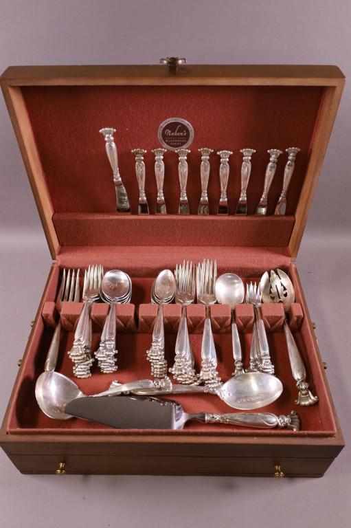 WALLACE ROMANCE OF THE SEA STERLING FLATWARE SET (1 of 5)
