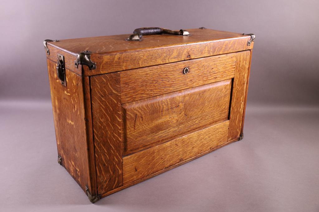 OAK MACHINIST BOX (1 of 4)