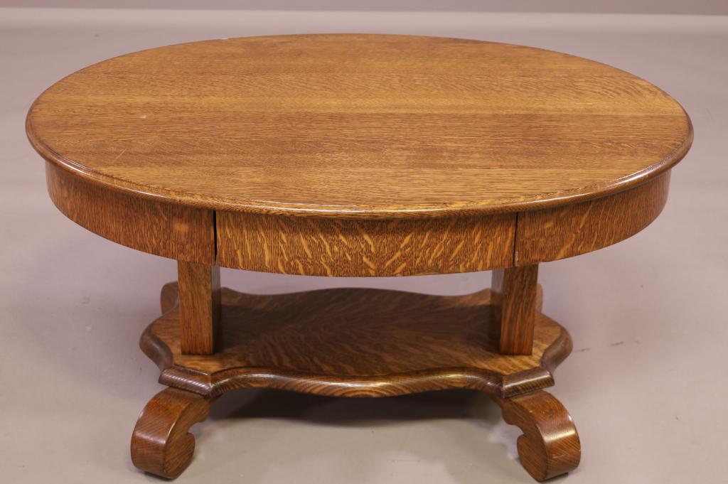1900'S AMERICAN OAK COFFEE TABLE (1 of 4)