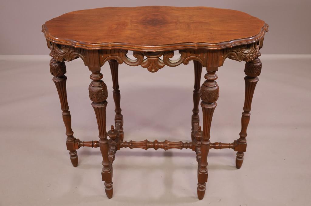 1930'S WALNUT OCCASIONAL TABLE (1 of 4)