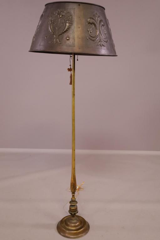 UNUSUAL METAL FLOOR LAMP W/ HAND HAMMERED SHADE (1 of 6)