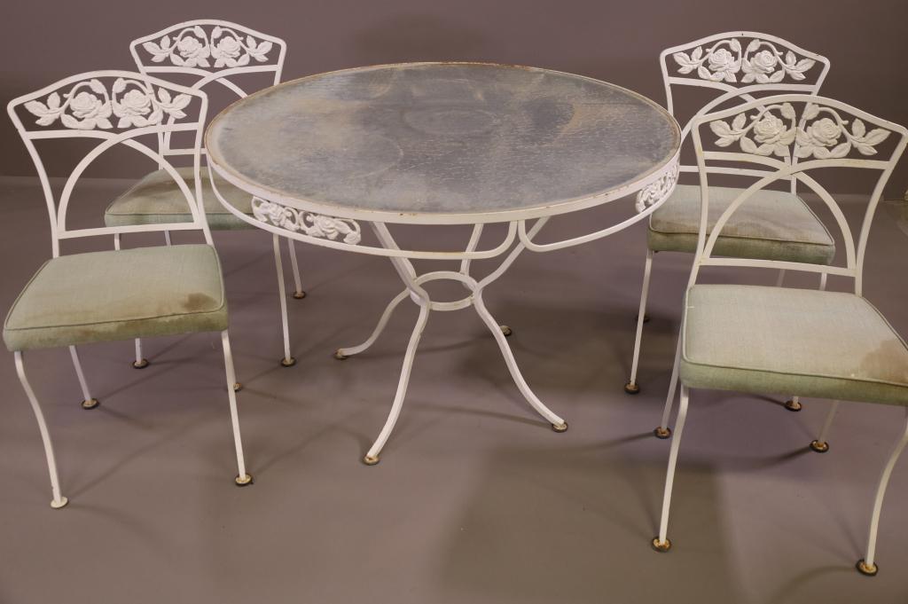 GLASS TOP PATIO TABLE AND FOUR CHAIRS (1 of 8)