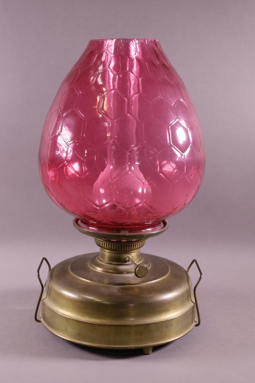 VICTORIAN CRANBERRY SHADE OIL LAMP (1 of 3)