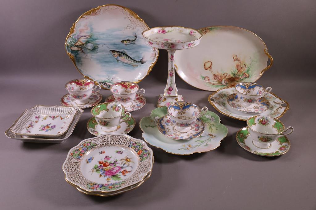 GROUPING OF PORCELAIN (1 of 8)