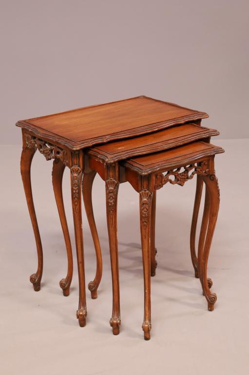 SET OF FRENCH STYLE NESTING TABLES (1 of 4)