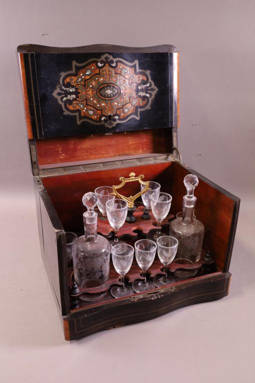 BOULLE LIQUOR SET: TABLE TOP TRAVELING LIQUOR SET. IN BOULLE CASE. NOT COMPLETE, MISSING INLAY. 12 1/2" W x 10" H.