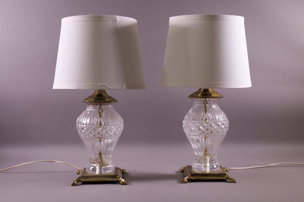 PAIR OF WATERFORD TABLE LAMPS (1 of 2)