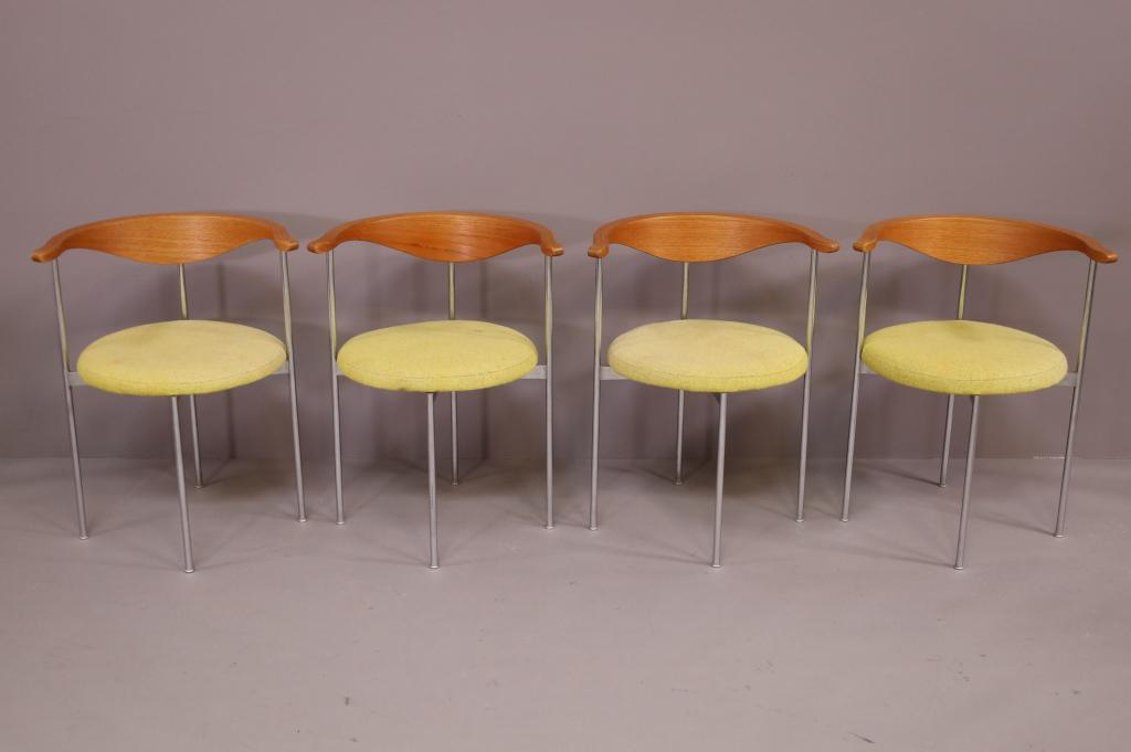 FOUR FREDERIK SEICK ARMCHAIRS (1 of 4)