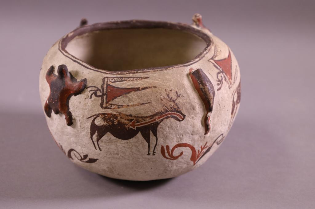 ZUNI PUEBLO POTTERY BOWL (1 of 4)