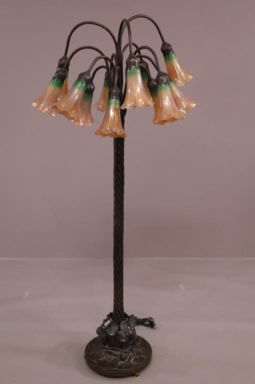 TIFFANY STYLE FLOOR LAMP (1 of 5)