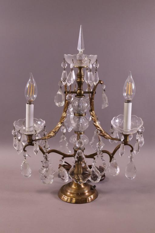 CRYSTAL PRISM TABLE LAMP (1 of 4)