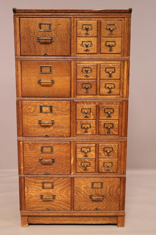 Y & E OAK FILE CABINET (1 of 11)