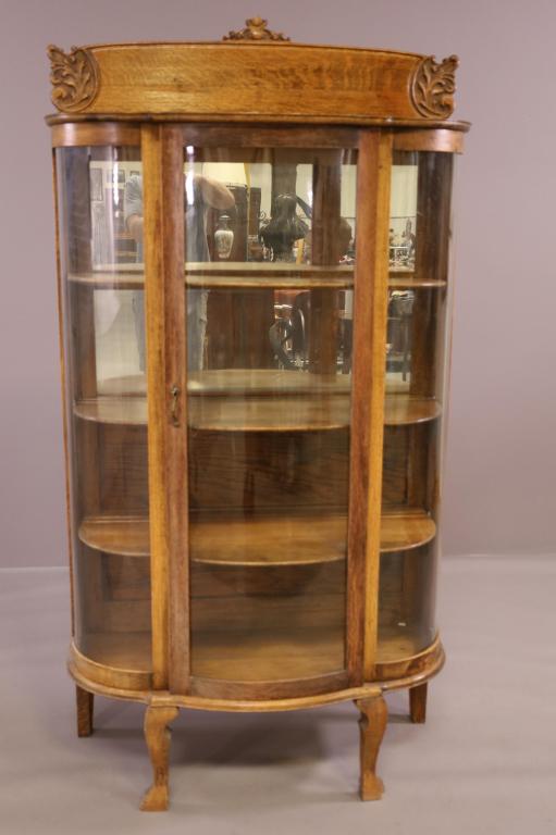 AMERICAN OAK CHINA CABINET (1 of 6)