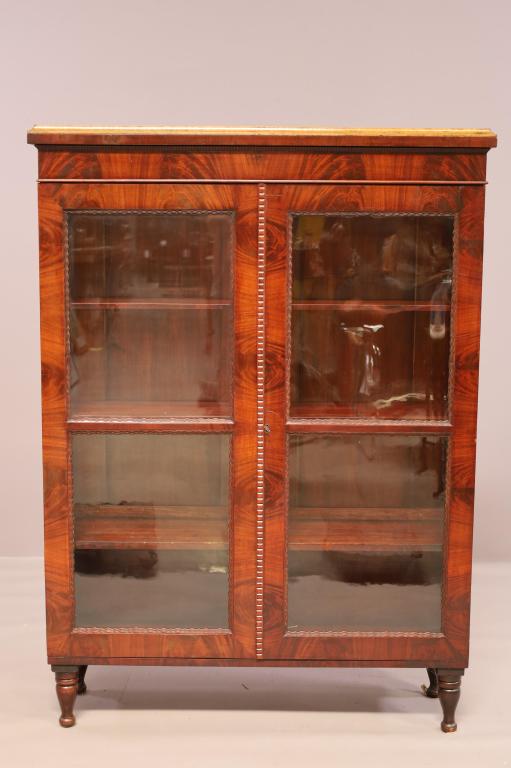 19TH CENTURY 2 DOOR BOOKCASE (1 of 4)