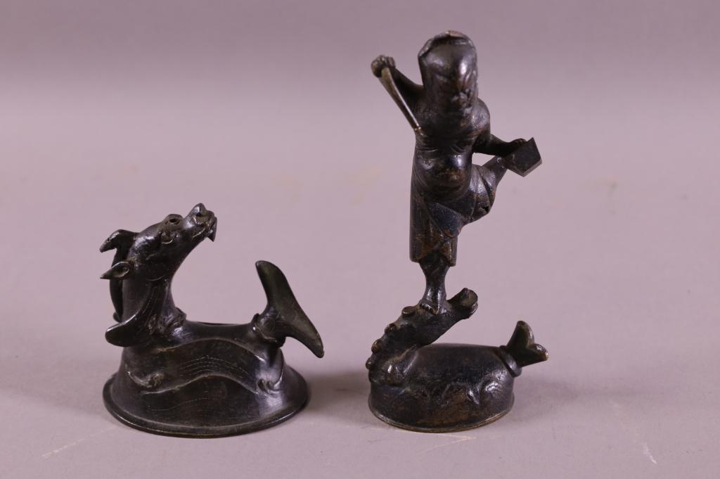 TWO SMALL BRONZE FIGURES (1 of 4)