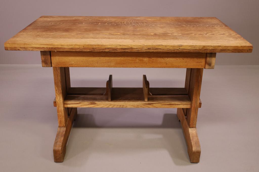 ANTIQUE OAK LIBRARY TABLE WITH BOOK RACK (1 of 6)