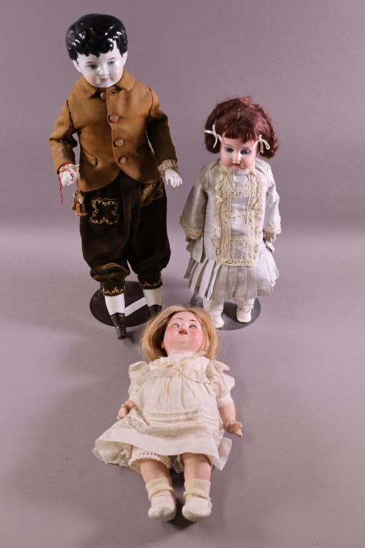 THREE ANTIQUE DOLLS (1 of 10)