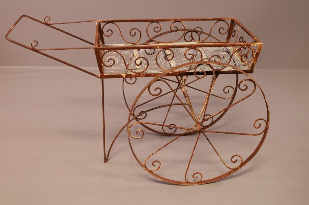 IRON GARDEN CART (1 of 3)