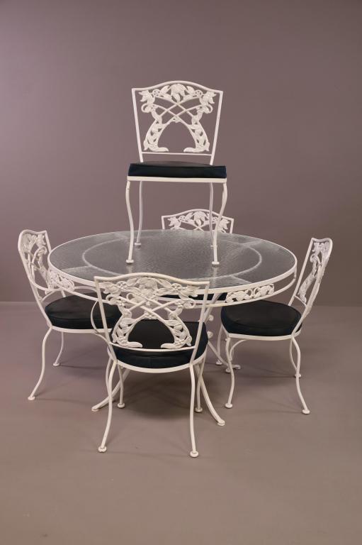 SIX PIECE IRON PATIO SET (1 of 5)