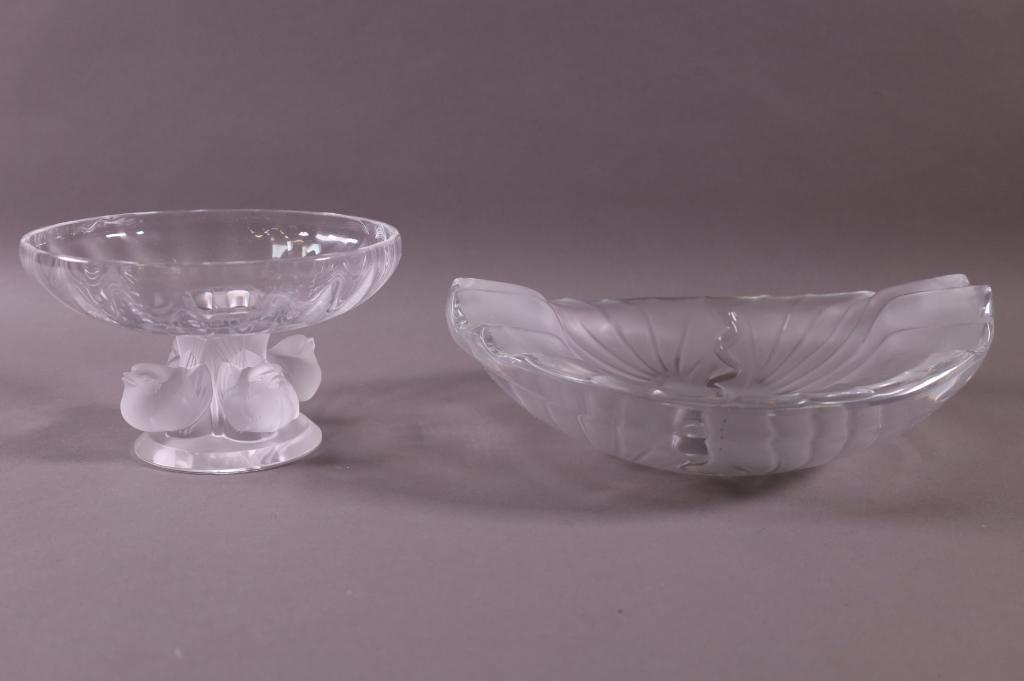 TWO PIECES OF LALIQUE CRYSTAL (1 of 6)