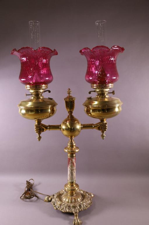 VICTORIAN STYLE CRANBERRY SHADE TABLE LAMP (1 of 5)