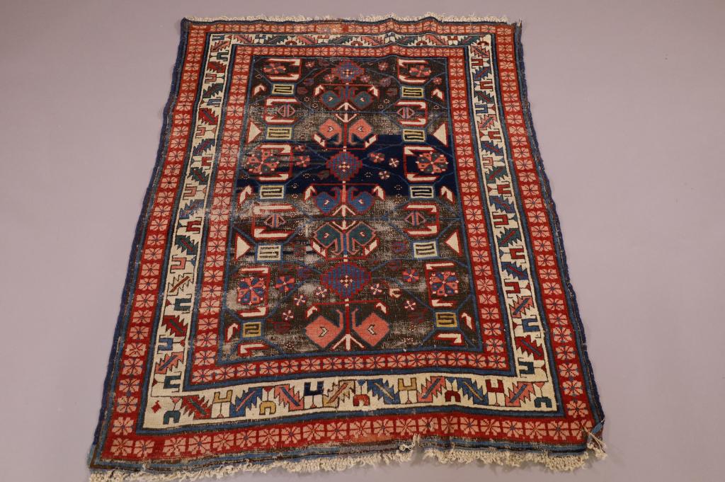 APPROX 4' 7" x 3' 7" HANDMADE PERSIAN WOOL RUG (1 of 7)