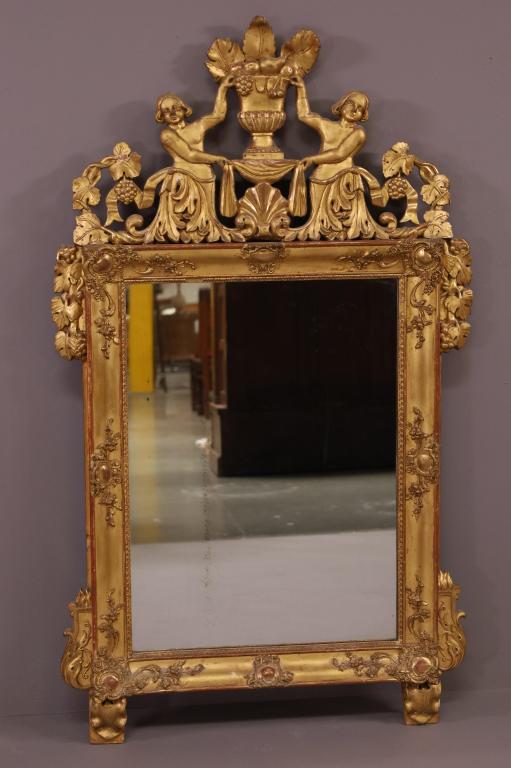 ANTIQUE ITALIAN GOLD GILT WALL MIRROR (1 of 5)