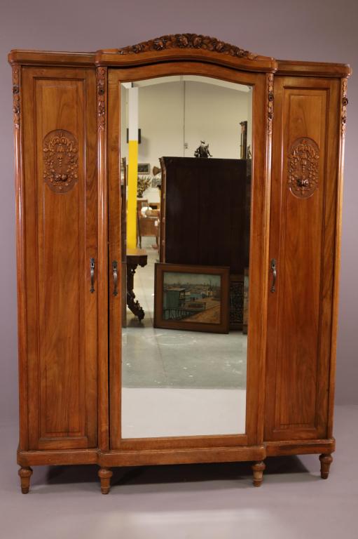 FRENCH THREE DOOR ARMOIRE (1 of 5)