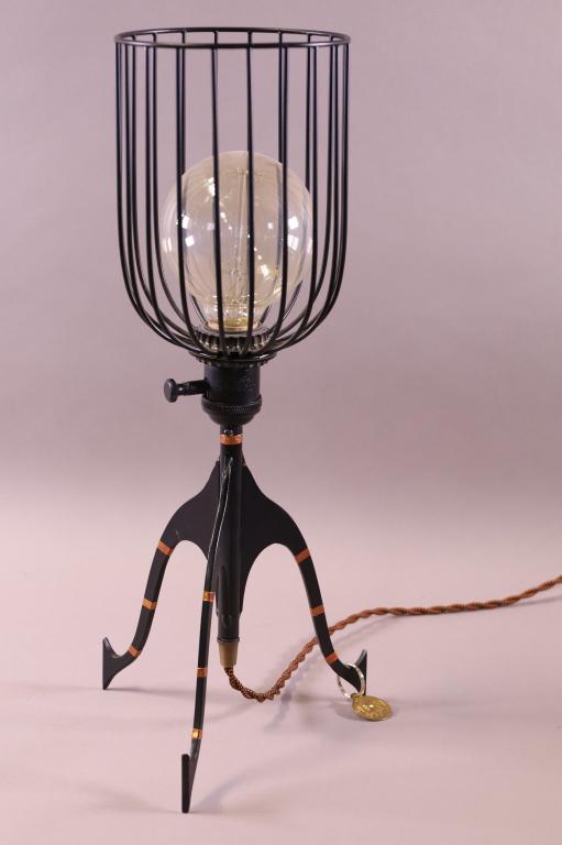 INDUSTRIAL STYLE TABLE LAMP (1 of 4)