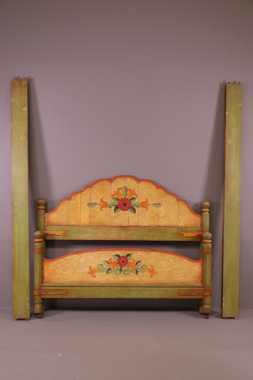 MONTEREY BED (1 of 3)