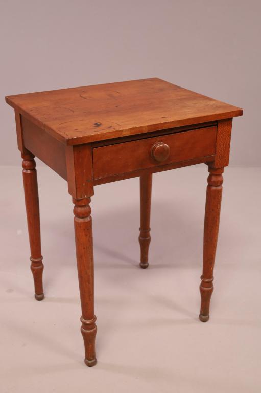 PRIMITIVE SIDE TABLE (1 of 3)