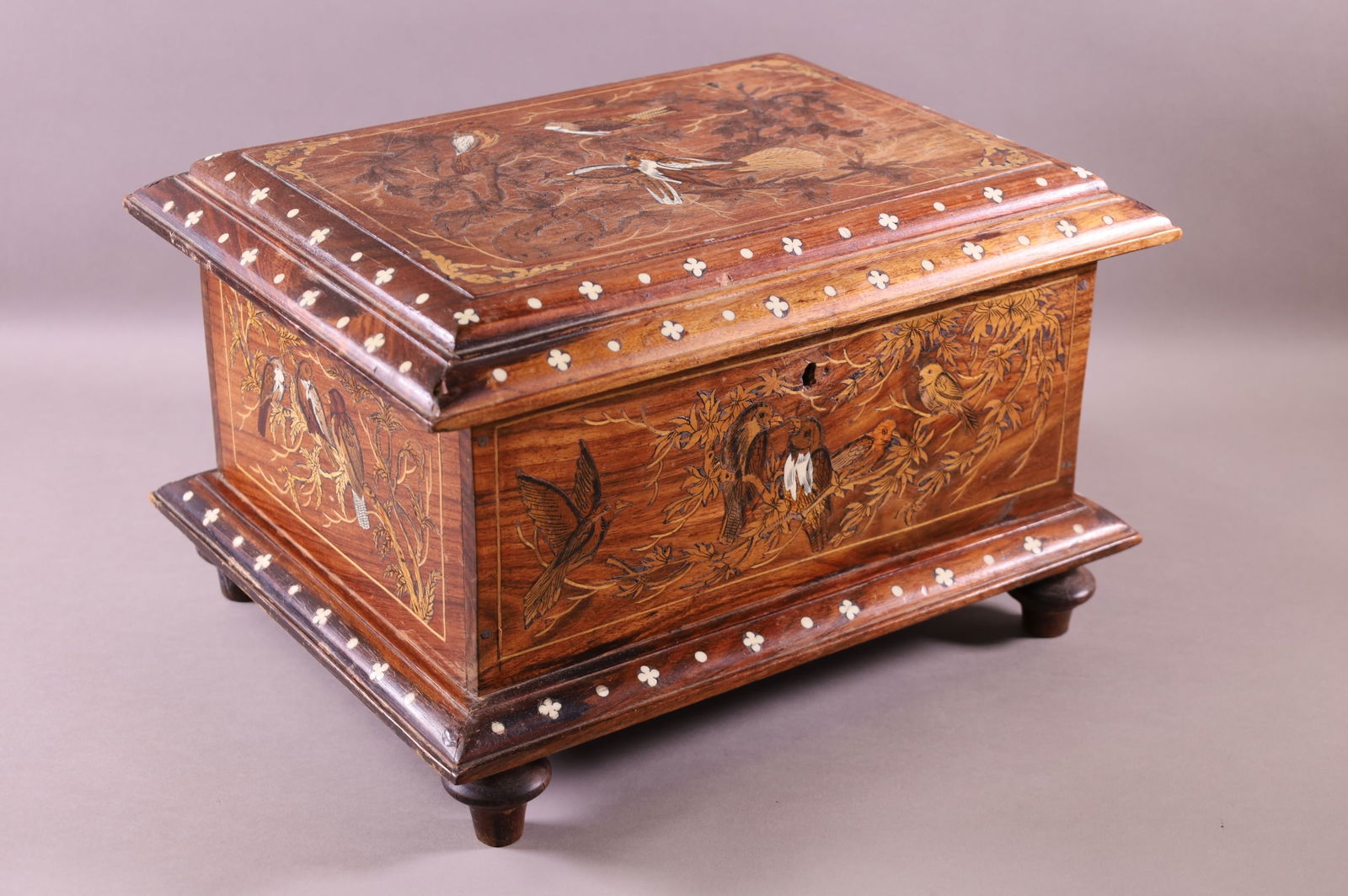 INLAID DOCUMENT BOX (1 of 4)