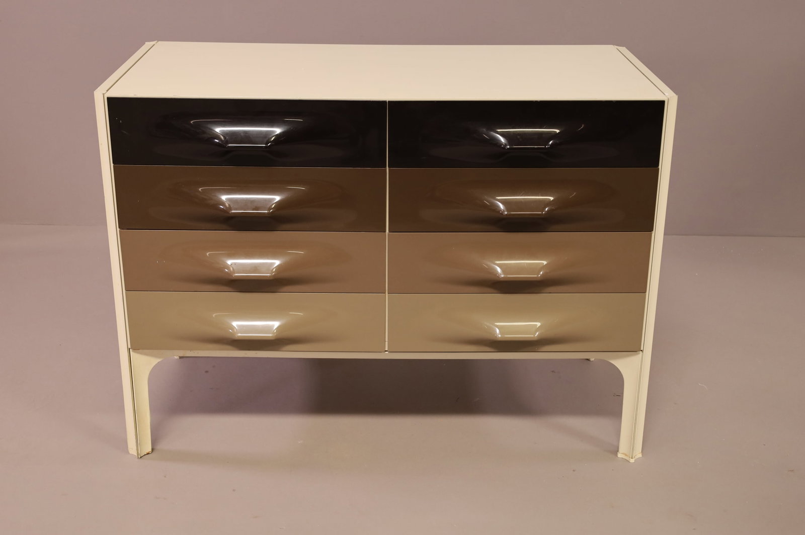 RAYMOND LOEWY CABINET (1 of 6)