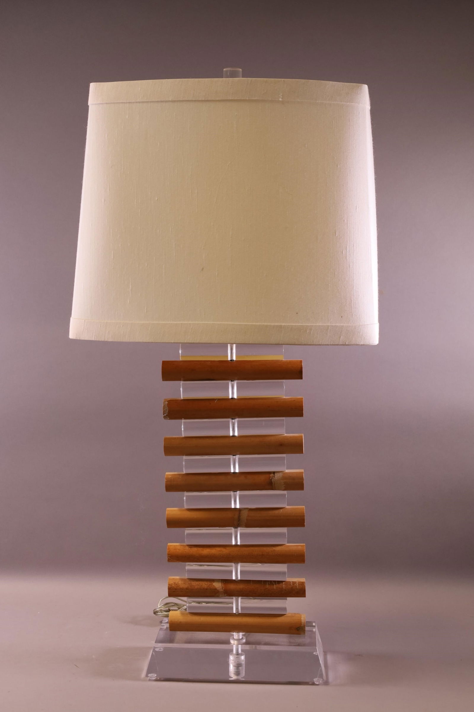 LUCITE & BAMBOO TABLE LAMP (1 of 3)