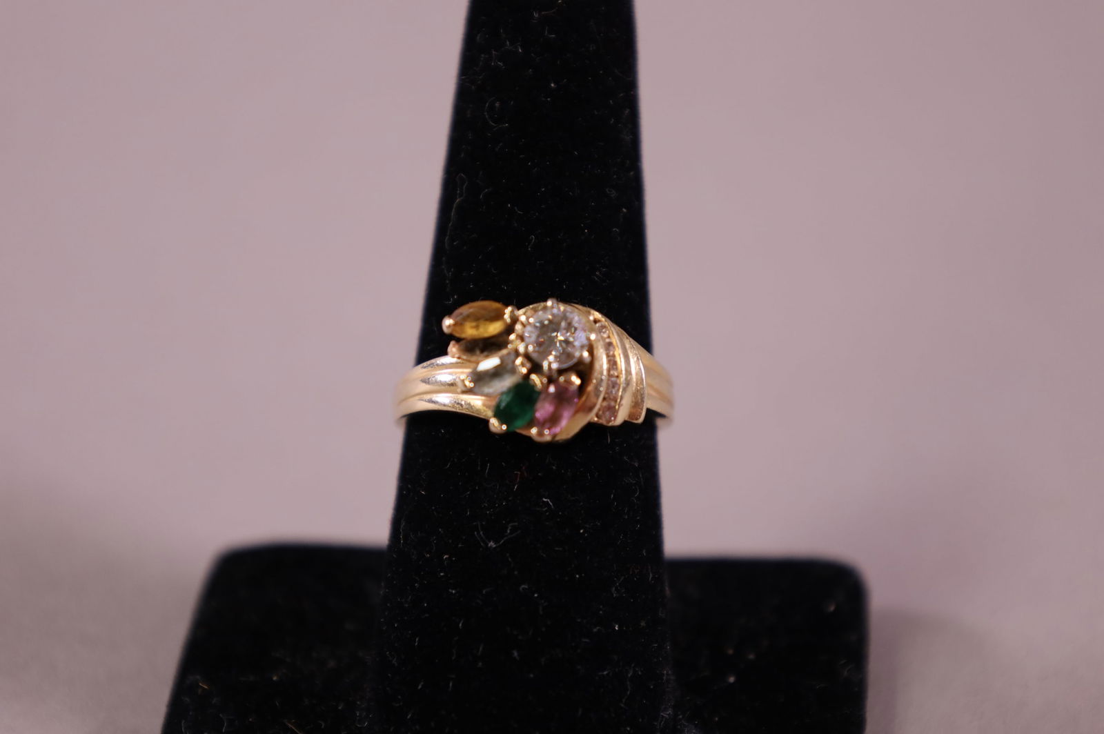 14 K LADY'S DIAMOND RING (1 of 3)