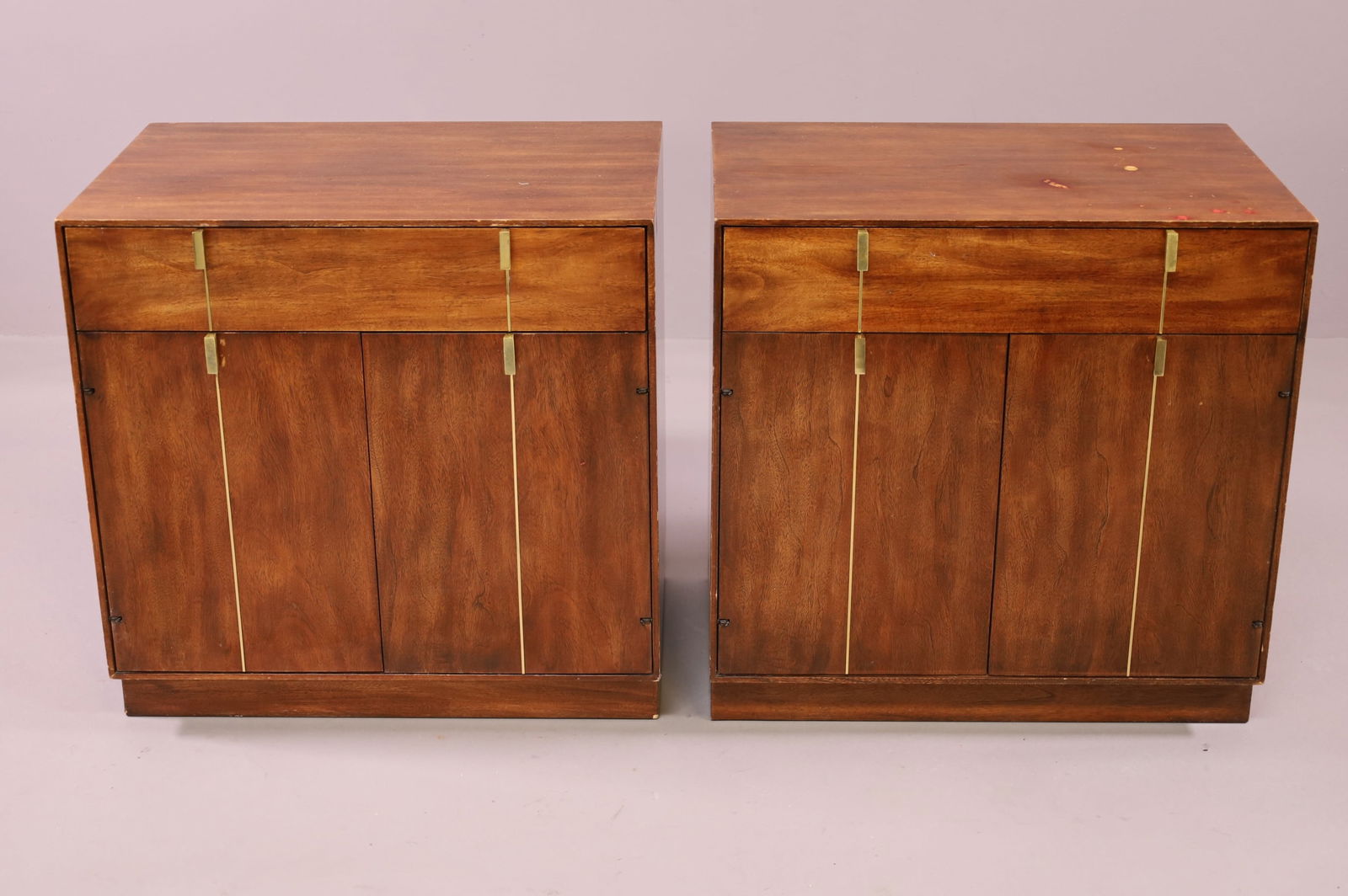 PR. HICKORY MODERN DESIGN NIGHTSTANDS (1 of 4)